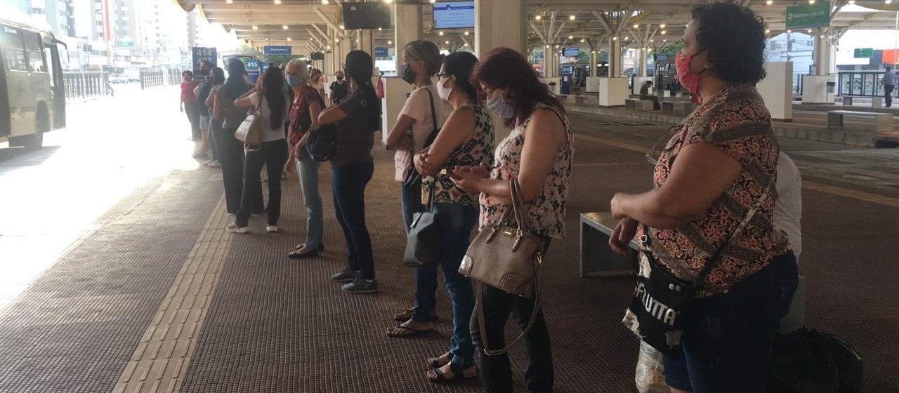 Greve dos motoristas do transporte urbano e metropolitano entra no segundo dia