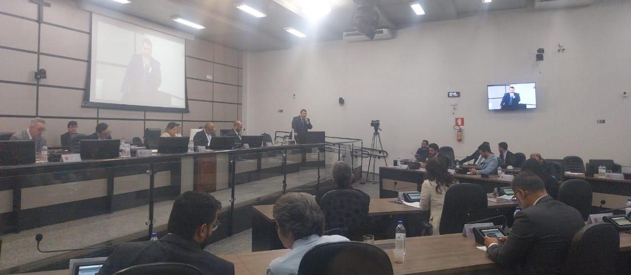 Projeto de lei cria emendas impositivas no orçamento de Maringá