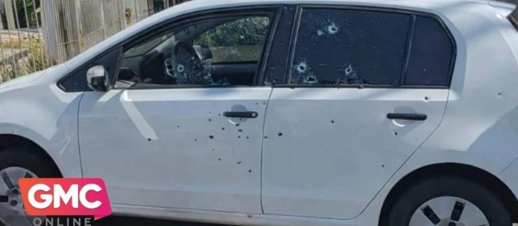 Homem é executado a tiros dentro de veículo em Maringá