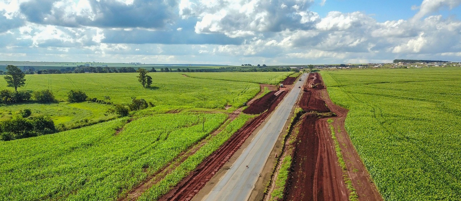 Secretaria de Infraestrutura cobra agilidade em obras da PR-317