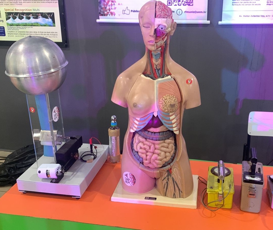 UEM apresenta ao público o curso de Física Médica na Expoingá