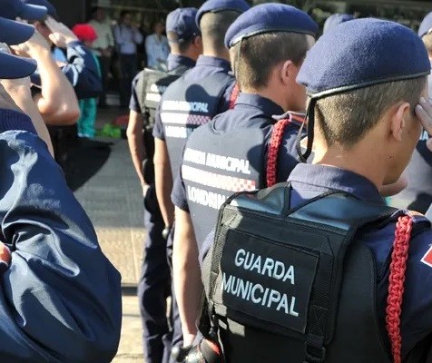 Secretaria de Defesa Social de Londrina anuncia licitação de R$400 mil para compra de câmeras para uniformes de guardas municipais