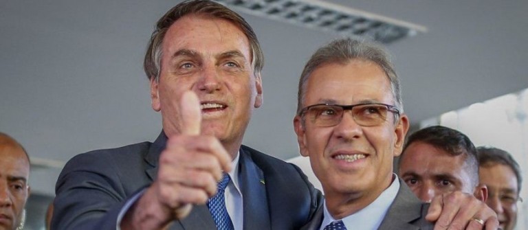 Bolsonaro anuncia revitalização do sistema de furnas em Foz do Iguaçu