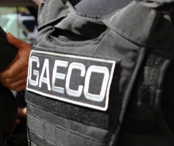 Gaeco oferece denúncia contra PMs que simularam confronto para executar agiota