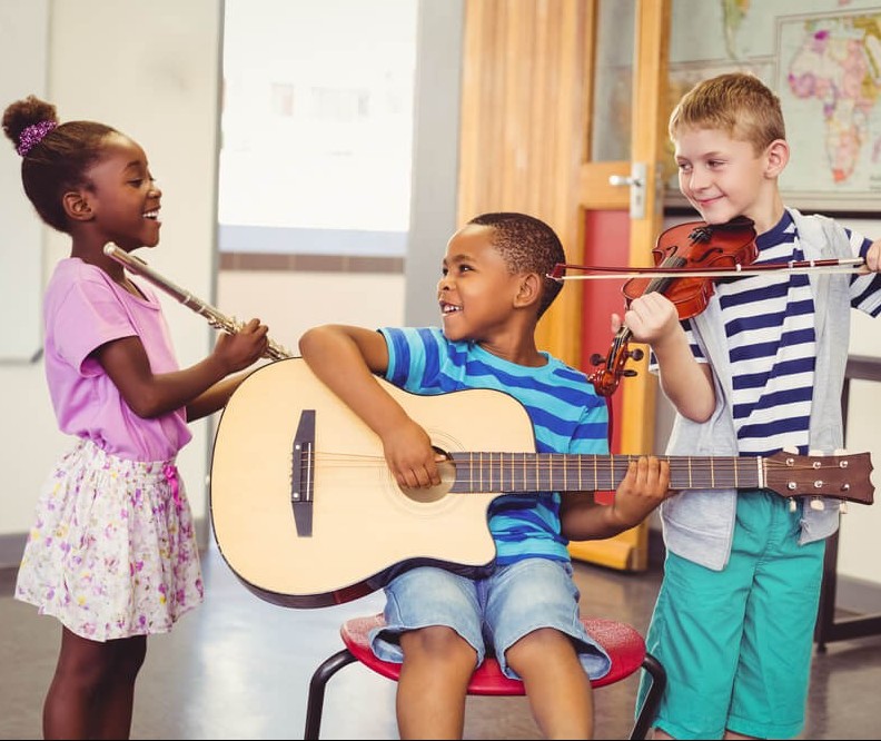 UEM está com inscrições abertas para projeto de música com crianças