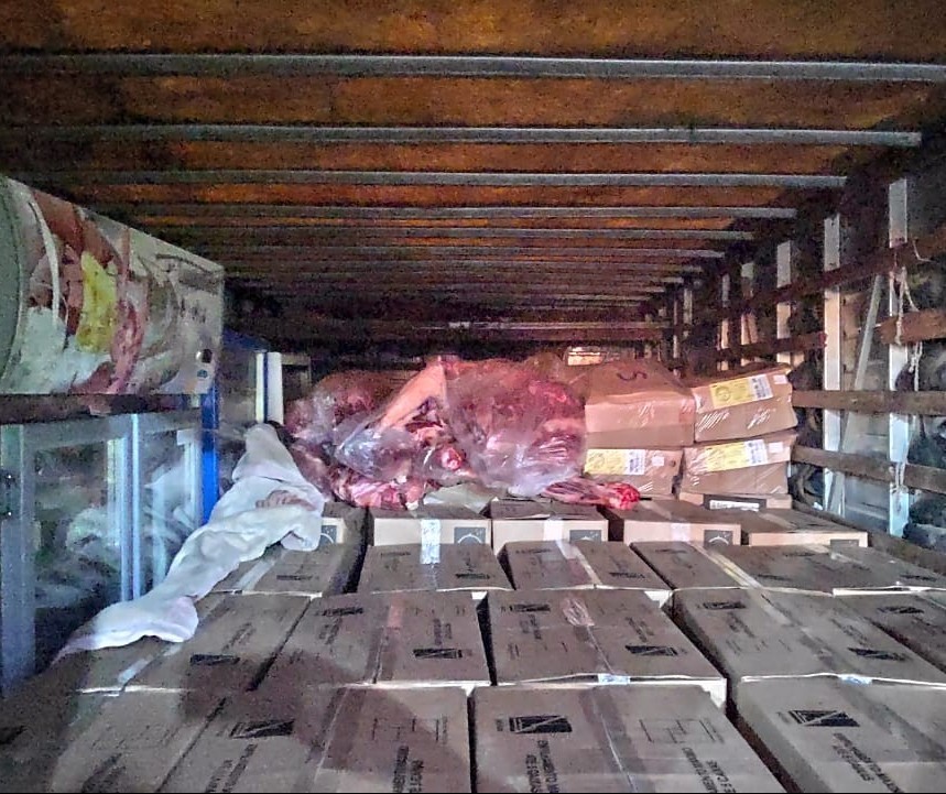 Quase 3 toneladas de carne sem refrigeração são descartadas pela PRF