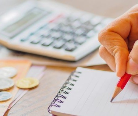 51% das empresas brasileiras têm plano de previdência complementar, diz estudo