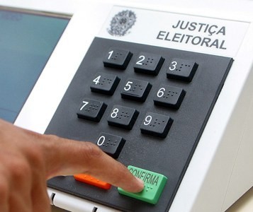 Paraná tem nove candidatos ao Governo e dez ao Senado