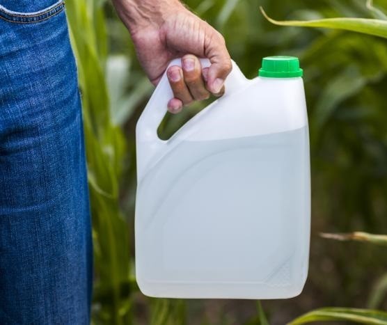 Justiça condena dez pessoas envolvidas na venda ilegal de agrotóxicos