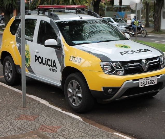 Tia e sobrinho são agredidos com barra de ferro em tentativa de roubo