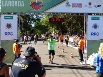 Mais de 1.300 atletas participam de corrida de rua no distrito de Iguatemi