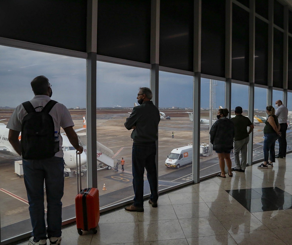 Sistema para evitar cancelamentos de voos começa a funcionar em dezembro