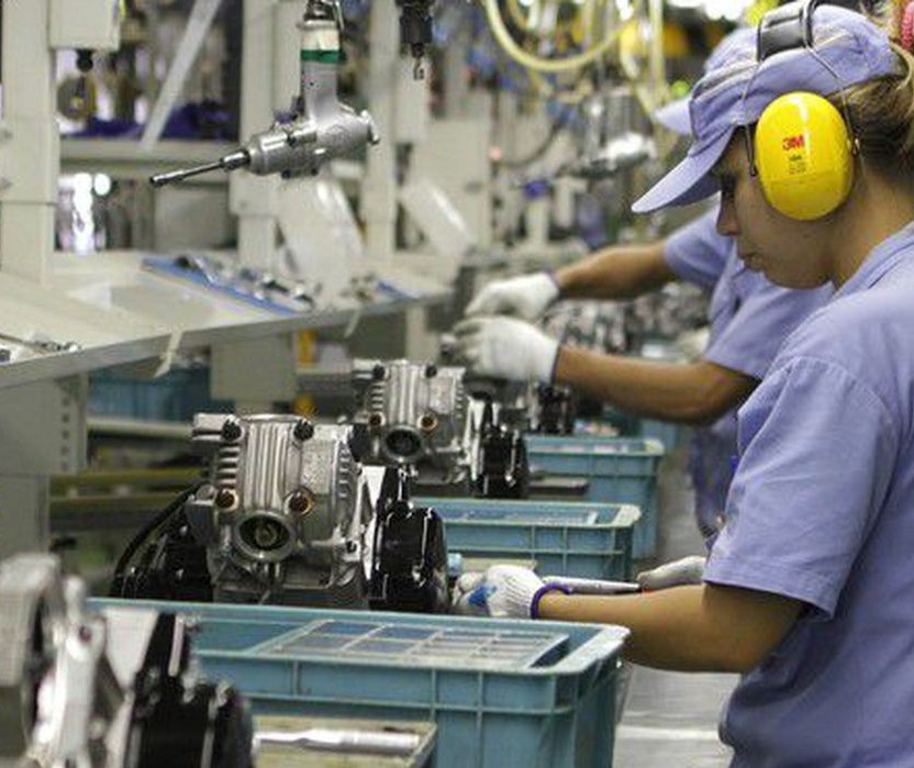 Produção industrial cresce em 14 estados brasileiros em junho, diz IBGE