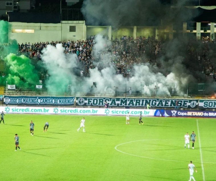 Torcida do Maringá quer barrar torcedor com camisa de outro time