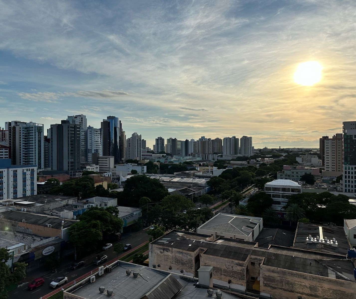 Quinta-feira (7) será de sol com possibilidade de chuva isolada, prevê Simepar