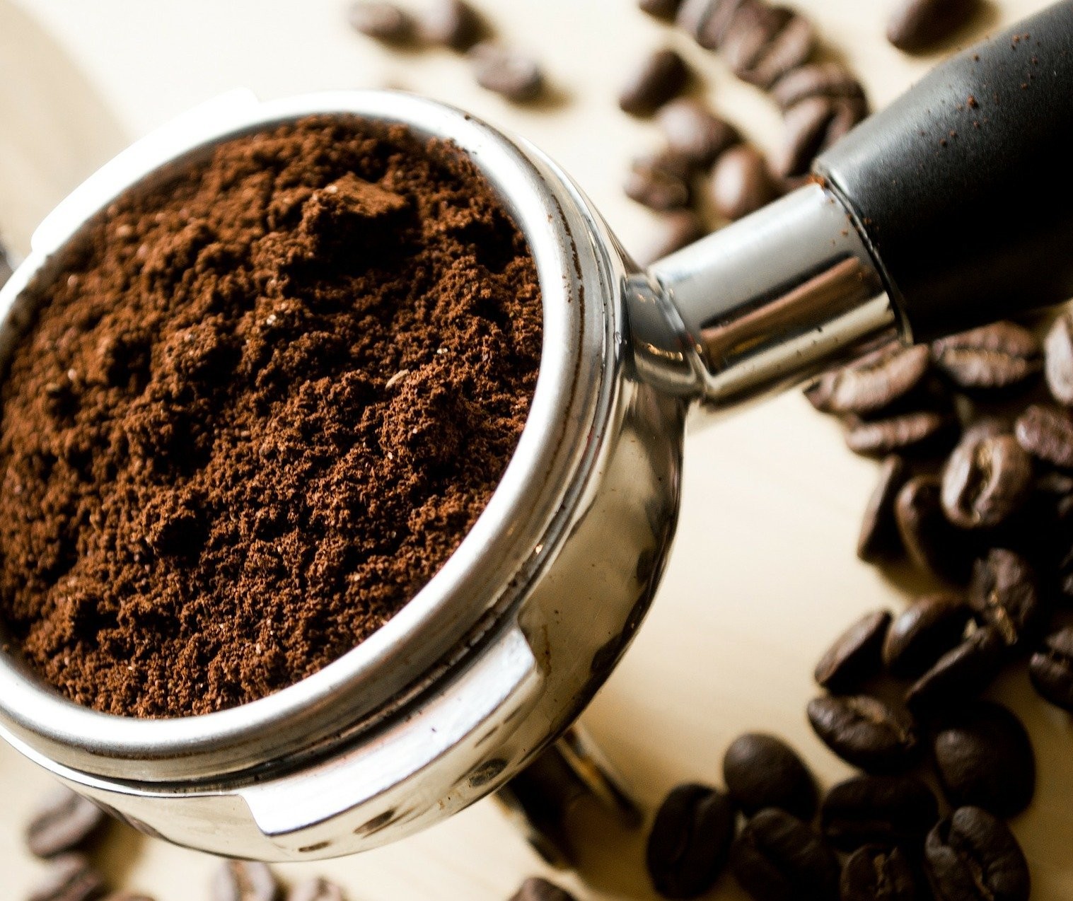 Café em coco custa R$ 8,05 o quilo