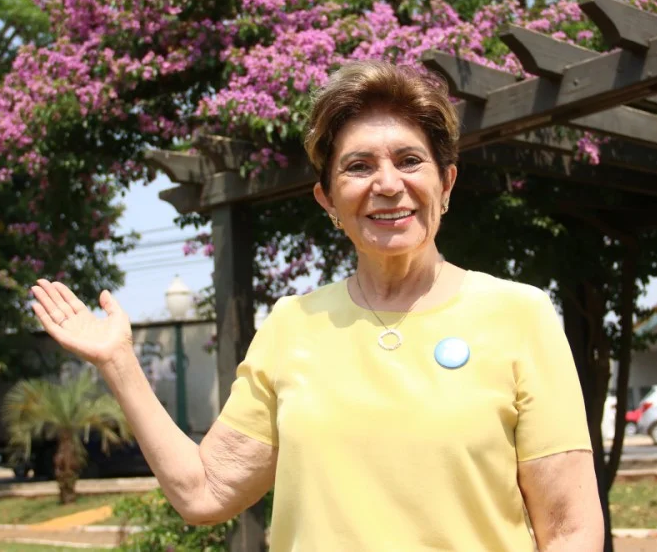 Professora Elizabeth é eleita em Ponta Grossa com 52,4% dos votos
