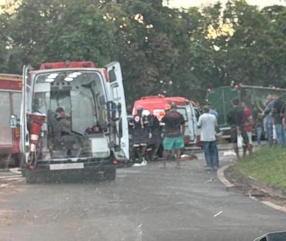 Oito pessoas ficaram feridas em acidente com van da Secretaria de Saúde de Nova Londrina