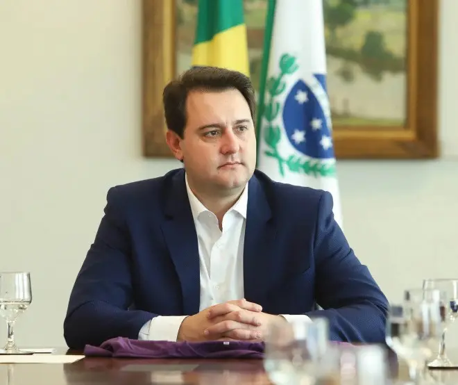 Governo do Paraná: Ratinho Junior tem 57% das intenções de voto, indica pesquisa