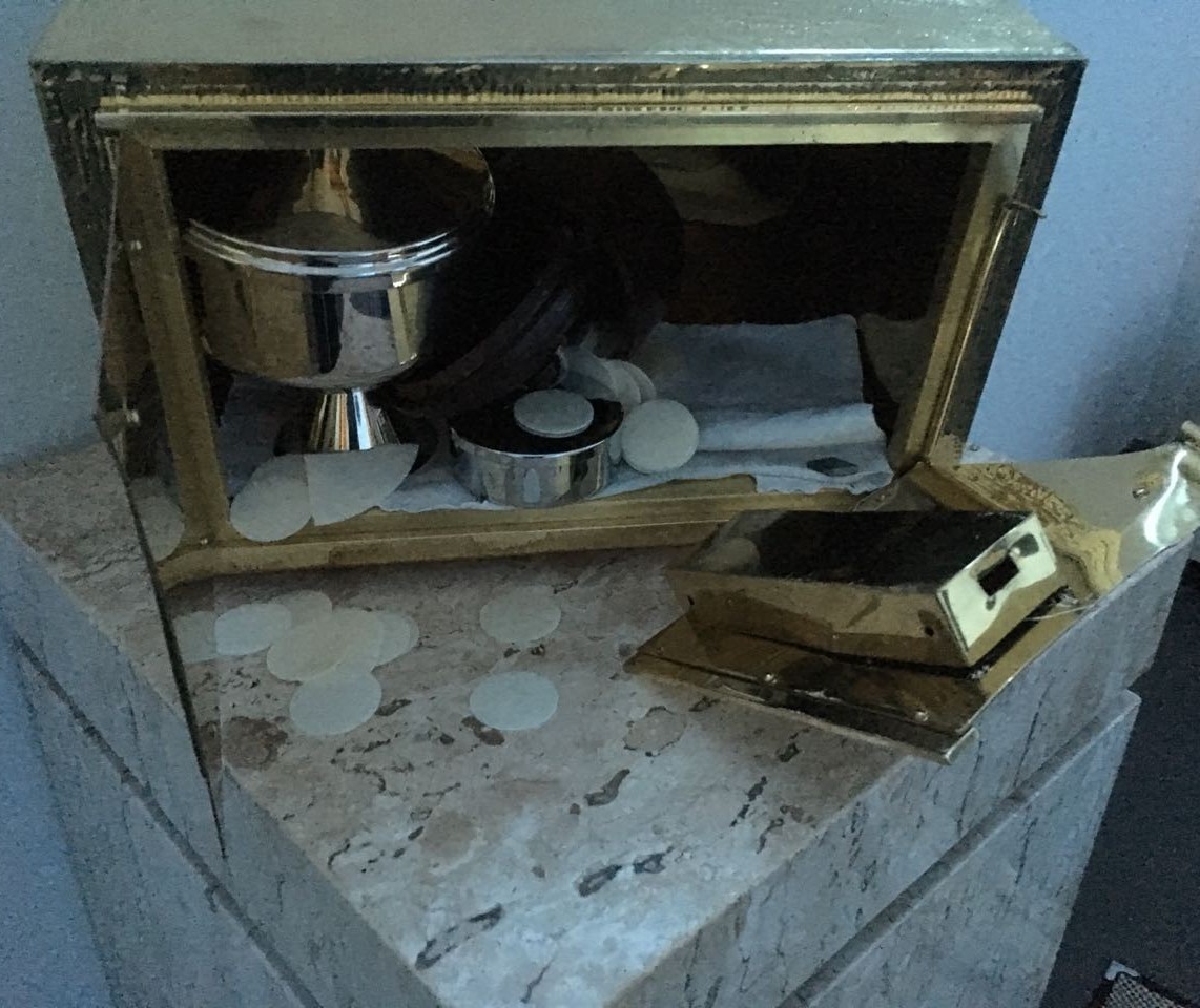 Paróquia de Marialva é invadida