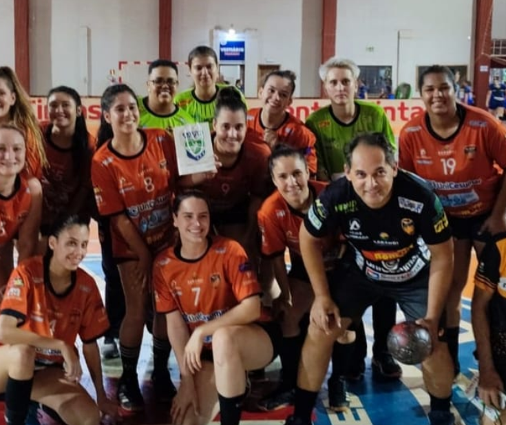 Time de handebol sarandiense estreia com duas vitórias na série ouro do Campeonato Paranaense