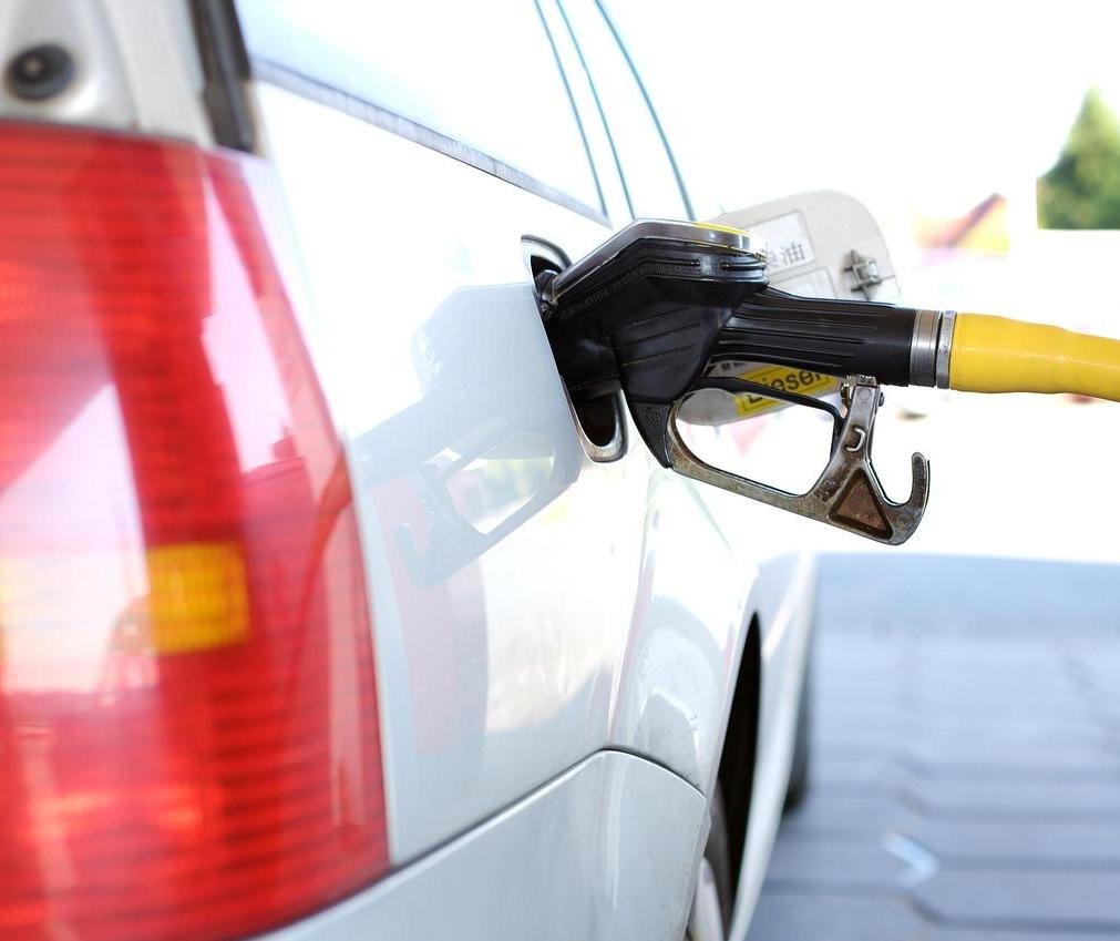 Conflito no Irã influencia preços de combustíveis