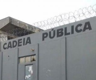 Cinco presos tentam fugir da cadeia e um fica ferido