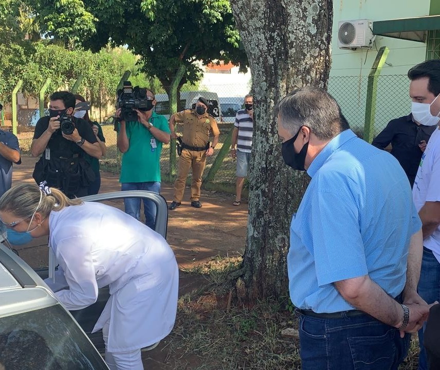 Governador acompanha vacinação contra a Covid-19 neste domingo (28) em Maringá