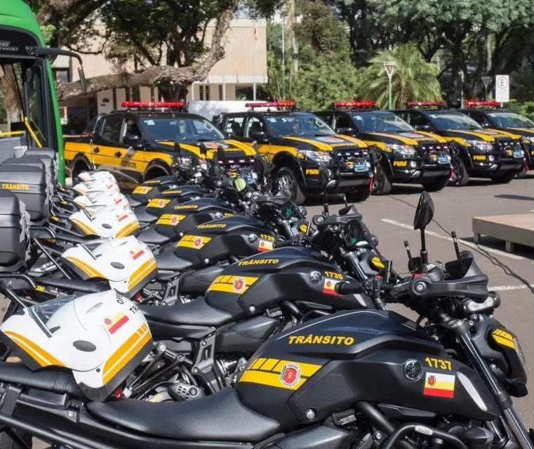 Radares flagram motoristas no celular, 2ª causa de acidentes em Maringá