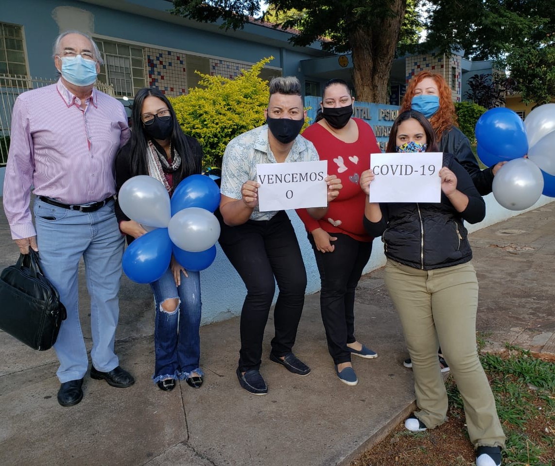  Funcionários do Hospital Psiquiátrico vencem a Covid-19 