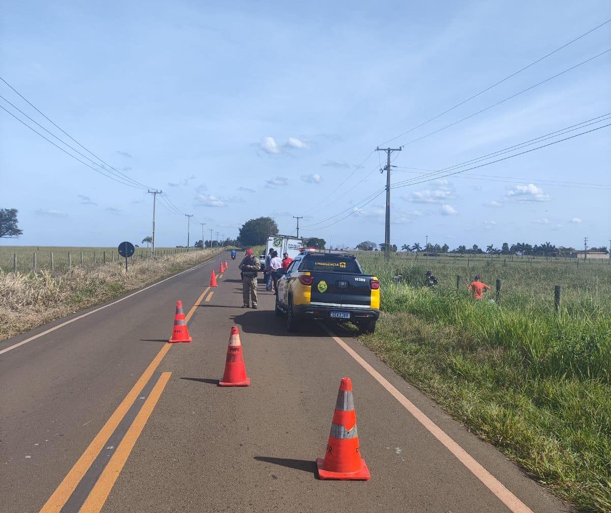 Motociclista morre ao bater num cavalo solto na rodovia PR-561