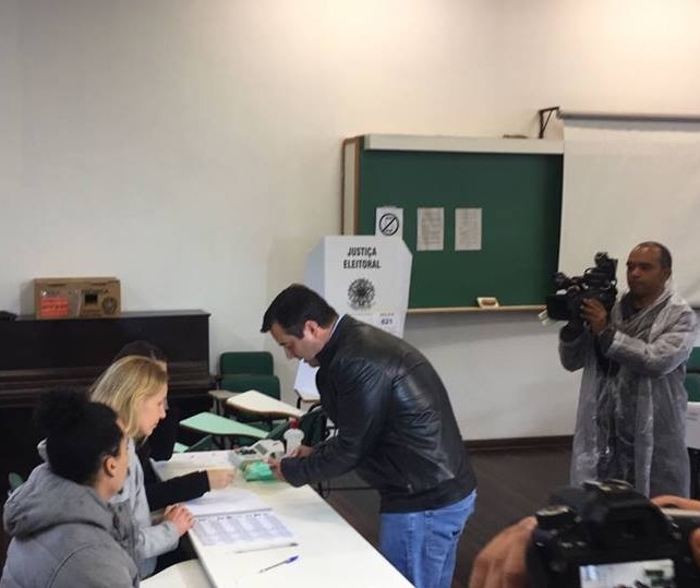 Candidato João Arruda (MDB) diz que vai para o segundo turno