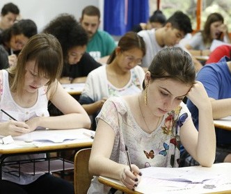 Sai gabarito provisório do vestibular de inverno da UEM