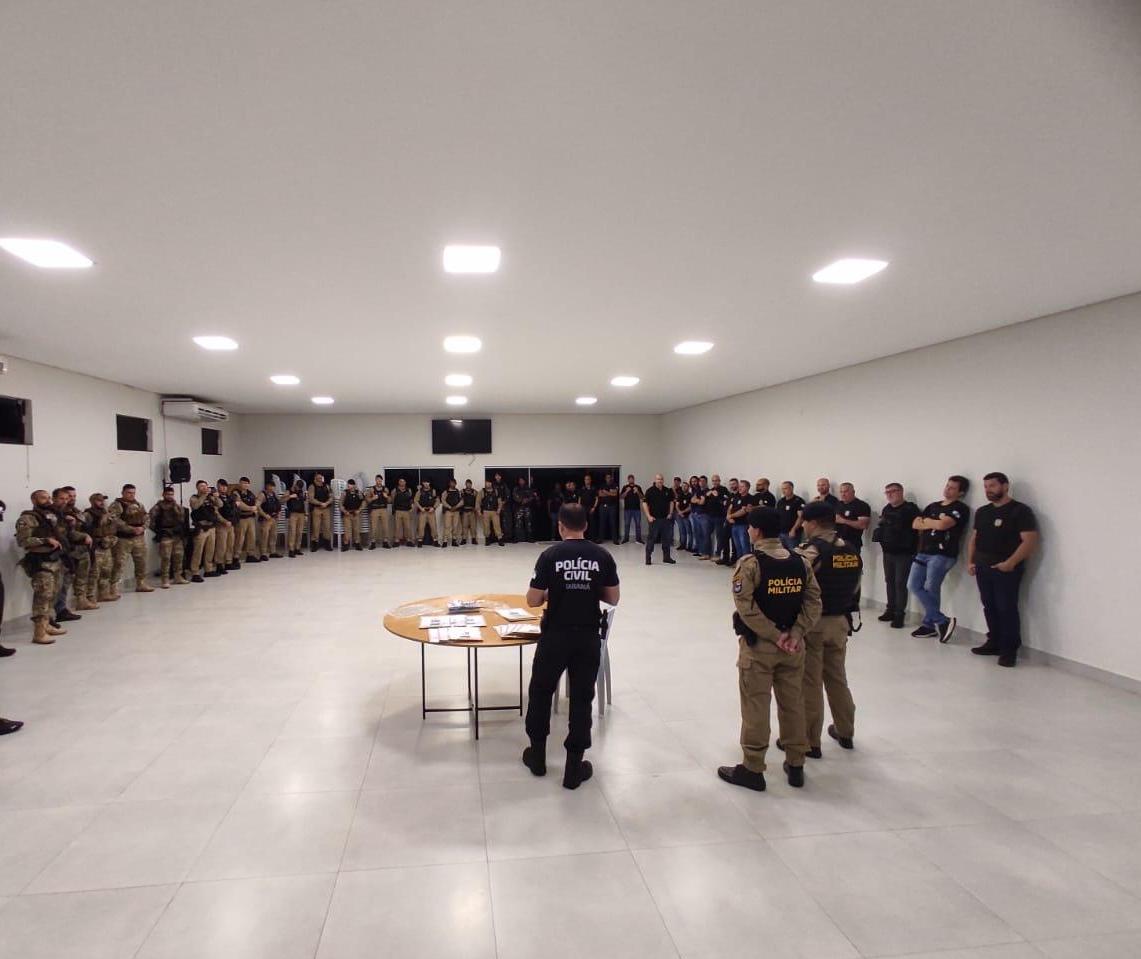 10 pessoas são presas suspeitas de matar homem em “tribunal do crime”