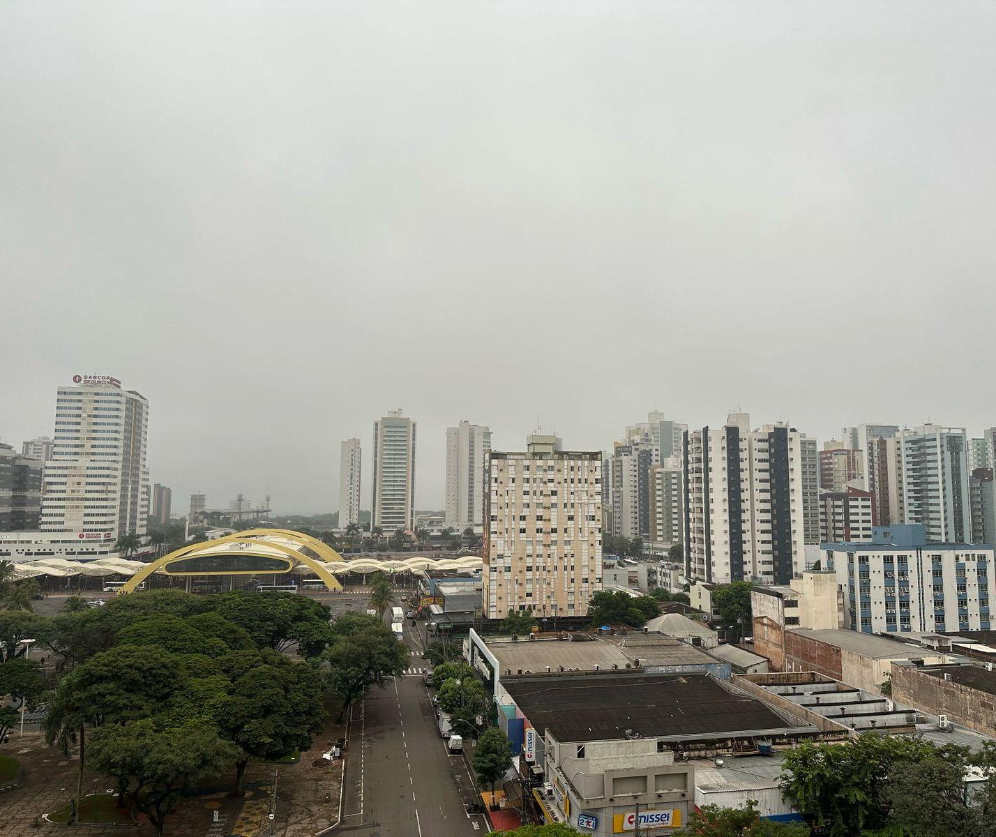 Saiba como fica o tempo nesta sexta-feira (25) e no fim de semana