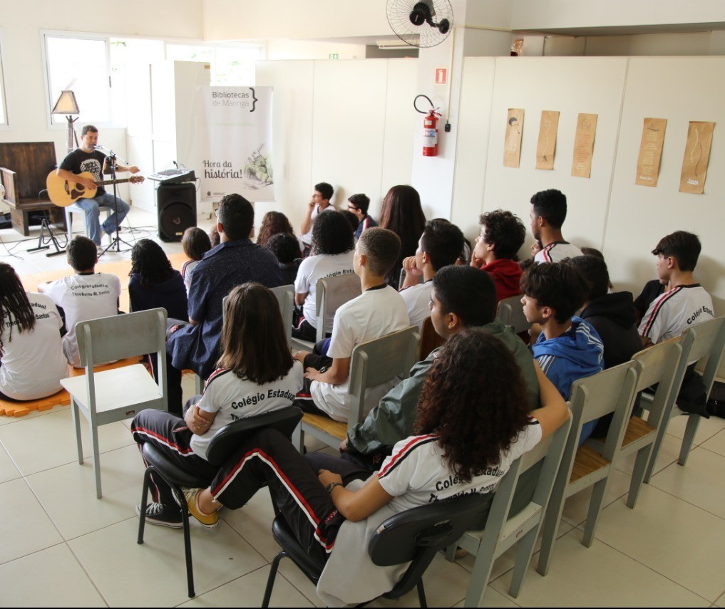 Bibliotecas realizam projetos literários para crianças e adolescentes