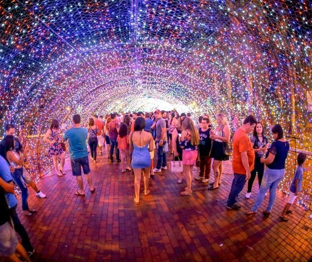 Natal: saiba as novidades do túnel de luz deste ano