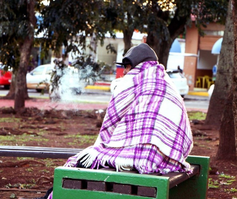 Prefeitura de Apucarana começa a disponibilizar abrigo de inverno