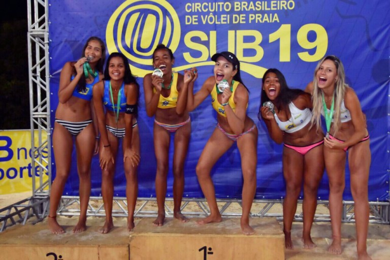 Final do paranaense de vôlei de praia será em Maringá