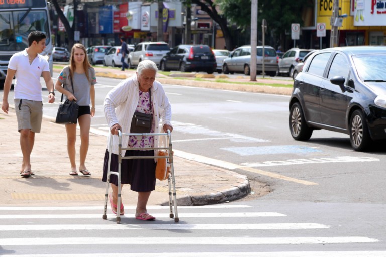 Apenas 15% dos idosos que recebem BPC fizeram cadastro