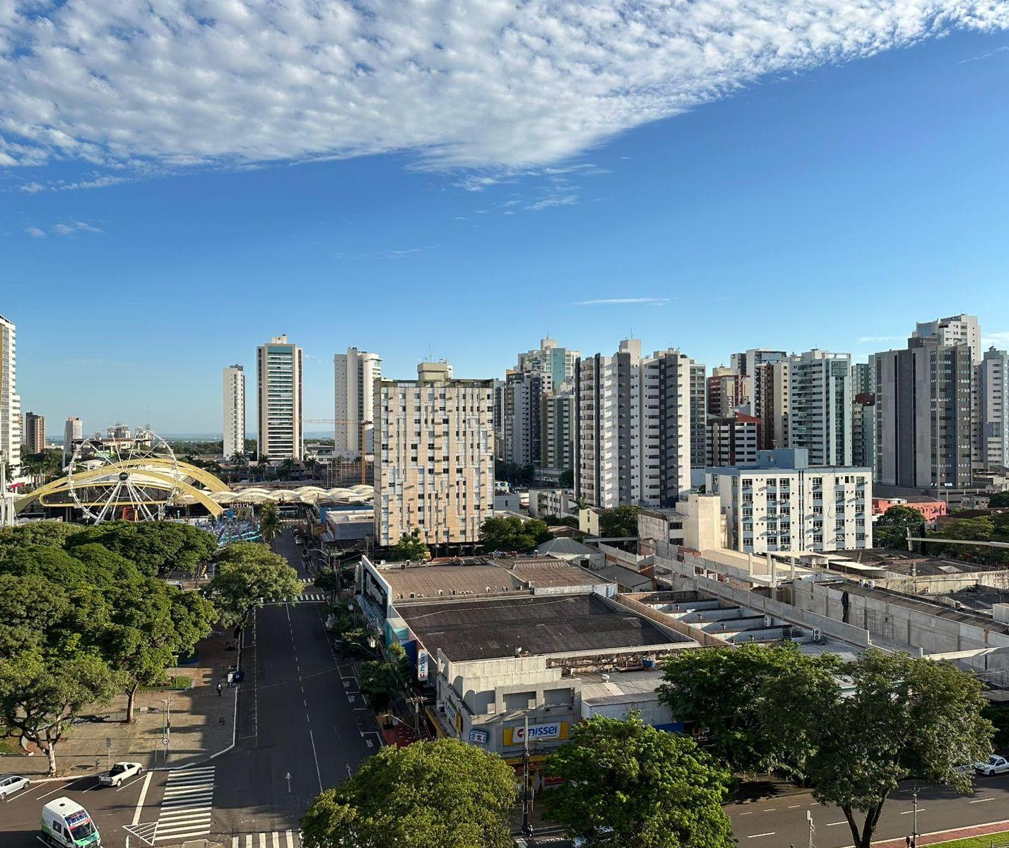 Tempo segue firme e quente em Maringá nesta terça (27)