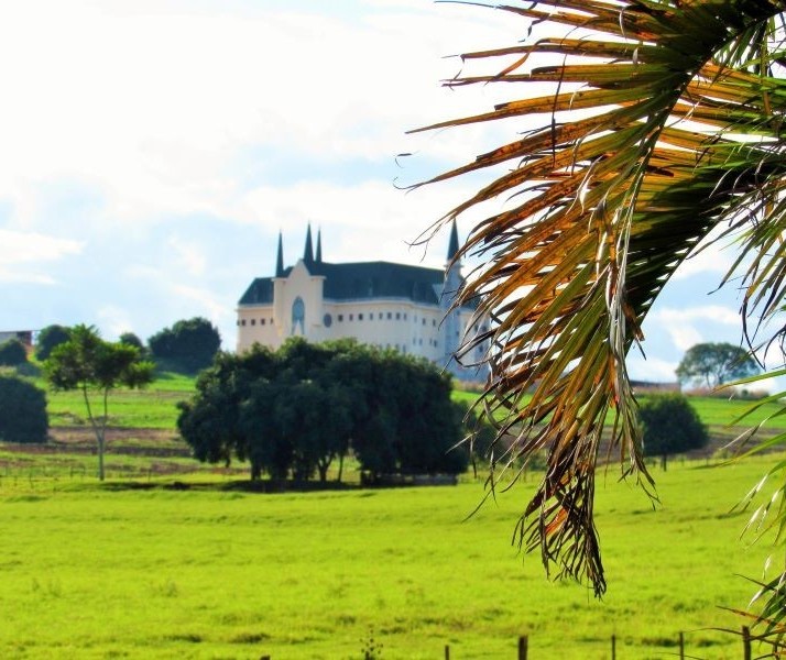 Castelo em Maringá tem programação para o Dia das Mães