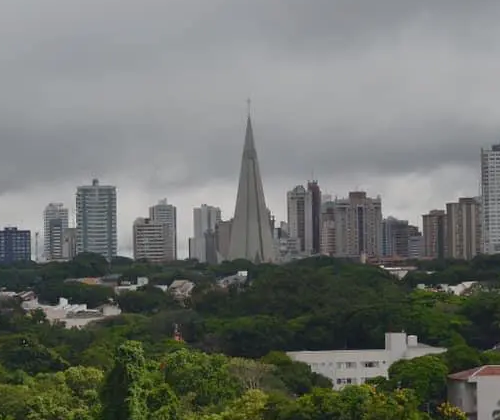 Frente fria deve derrubar a temperatura em Maringá, aponta Simepar