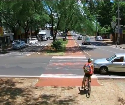 Bicicleta como meio de transporte é tema de documentário em Maringá