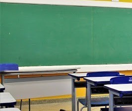 Justiça suspende eleição para diretores de escolas estaduais