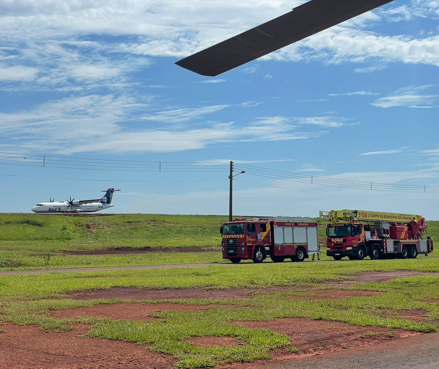 Após apresentar problemas técnicos, avião pousa em segurança no Aeroporto de Maringá