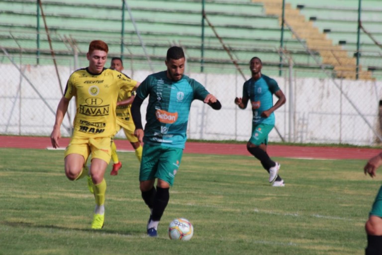 Maringá FC enfrenta o Cianorte em jogo-treino neste sábado (13)