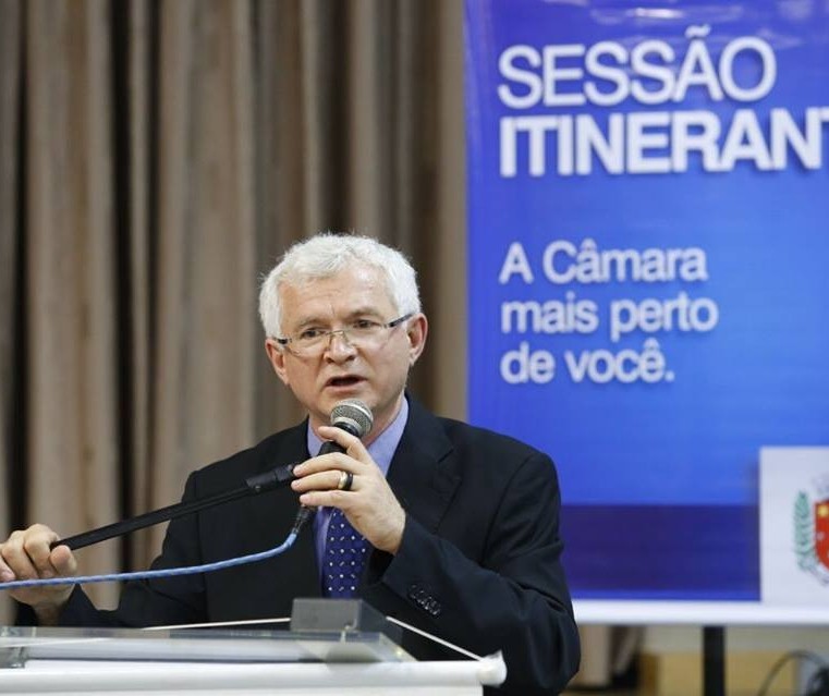 Carlos Mariucci é o candidato do PT a prefeito em Maringá