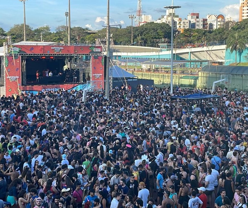 Economia só funciona depois do Carnaval?