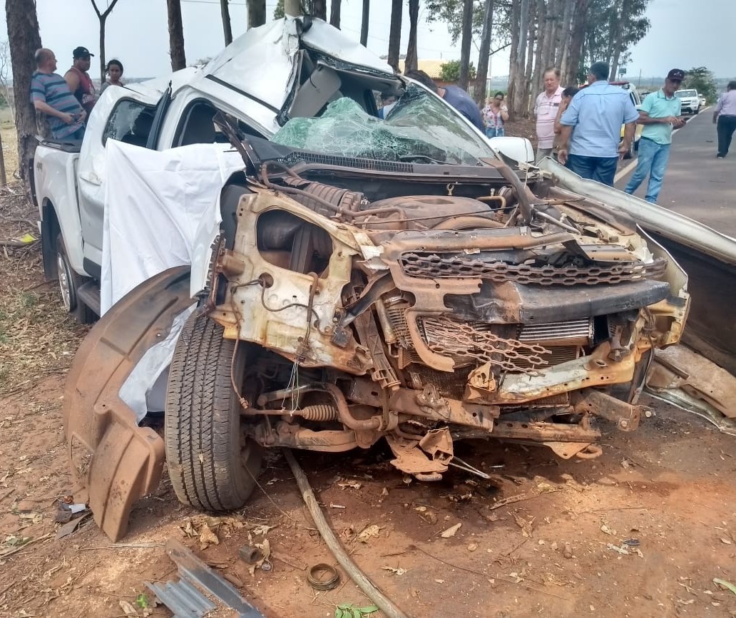 Motorista morre após colisão contra árvore na PR-478